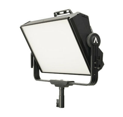 aputure nova p300c